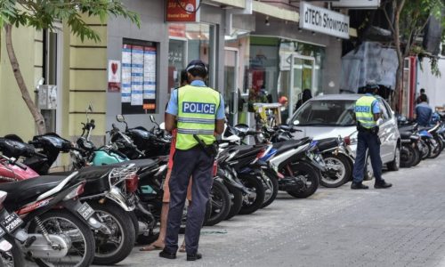 078-cycle-traffic-police-850x548